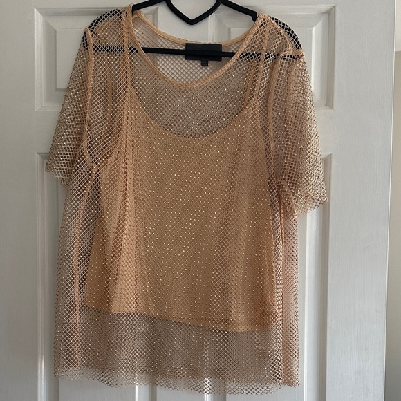 Elegant Mesh Layered Top - Picture 1 of 3